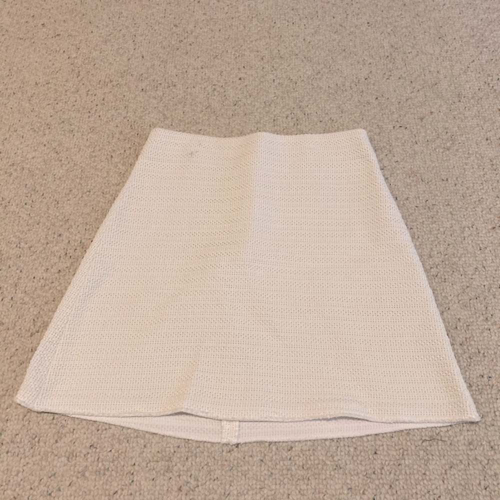 White Skirt Zara Basic size XS